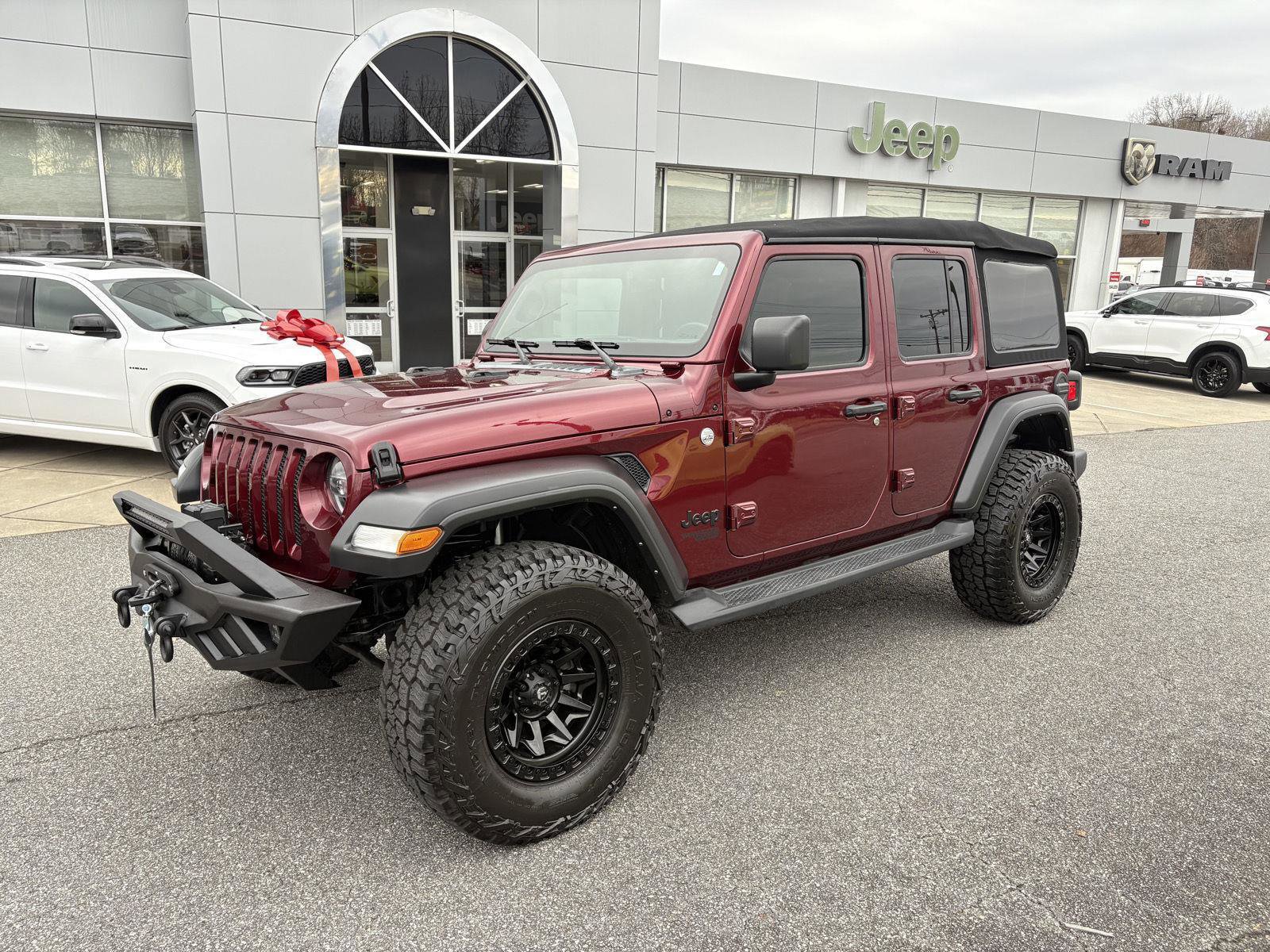 Used 2021 Jeep Wrangler Unlimited Sport image 2