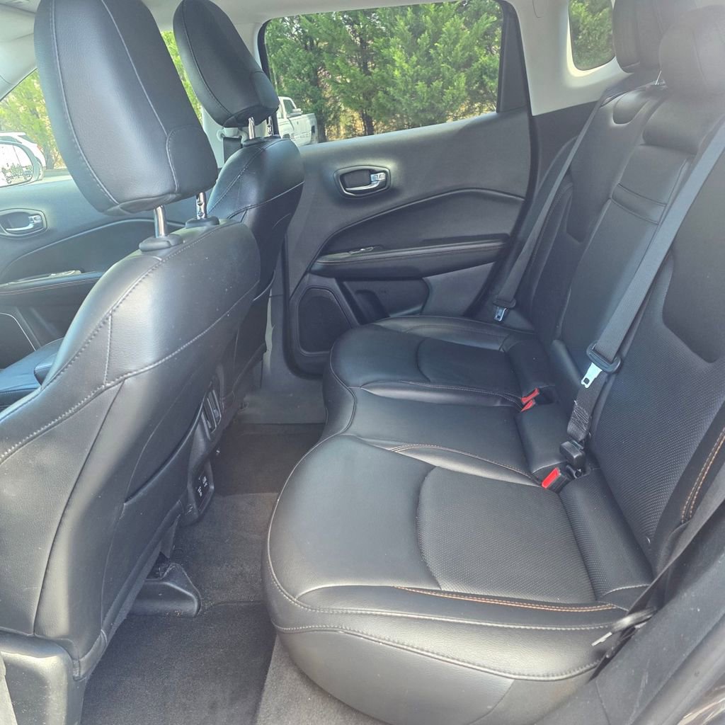 Used 2019 Jeep Compass Limited w/ Safety & Security Group image 11