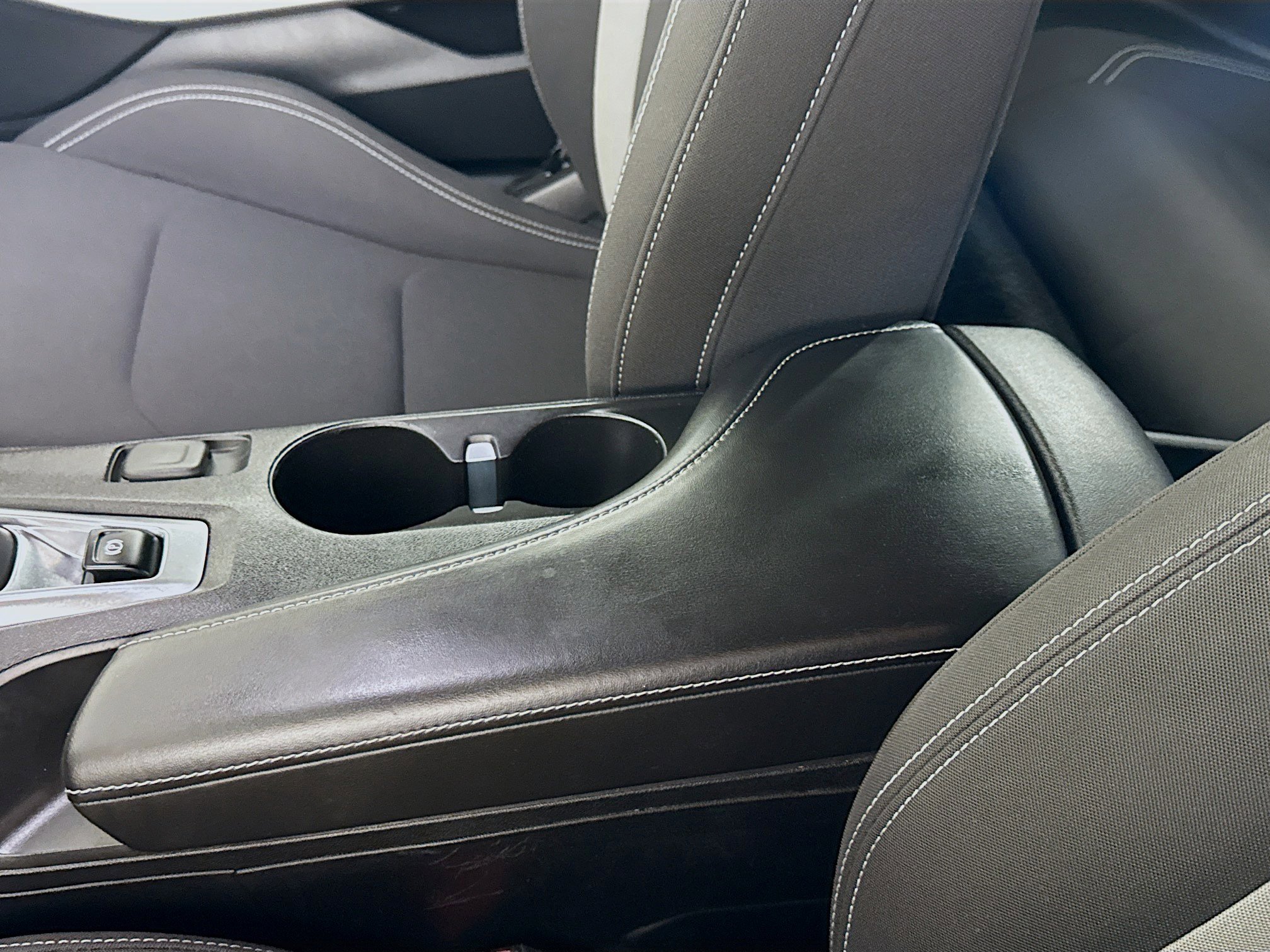 Used 2017 Chevrolet Camaro LT image 18