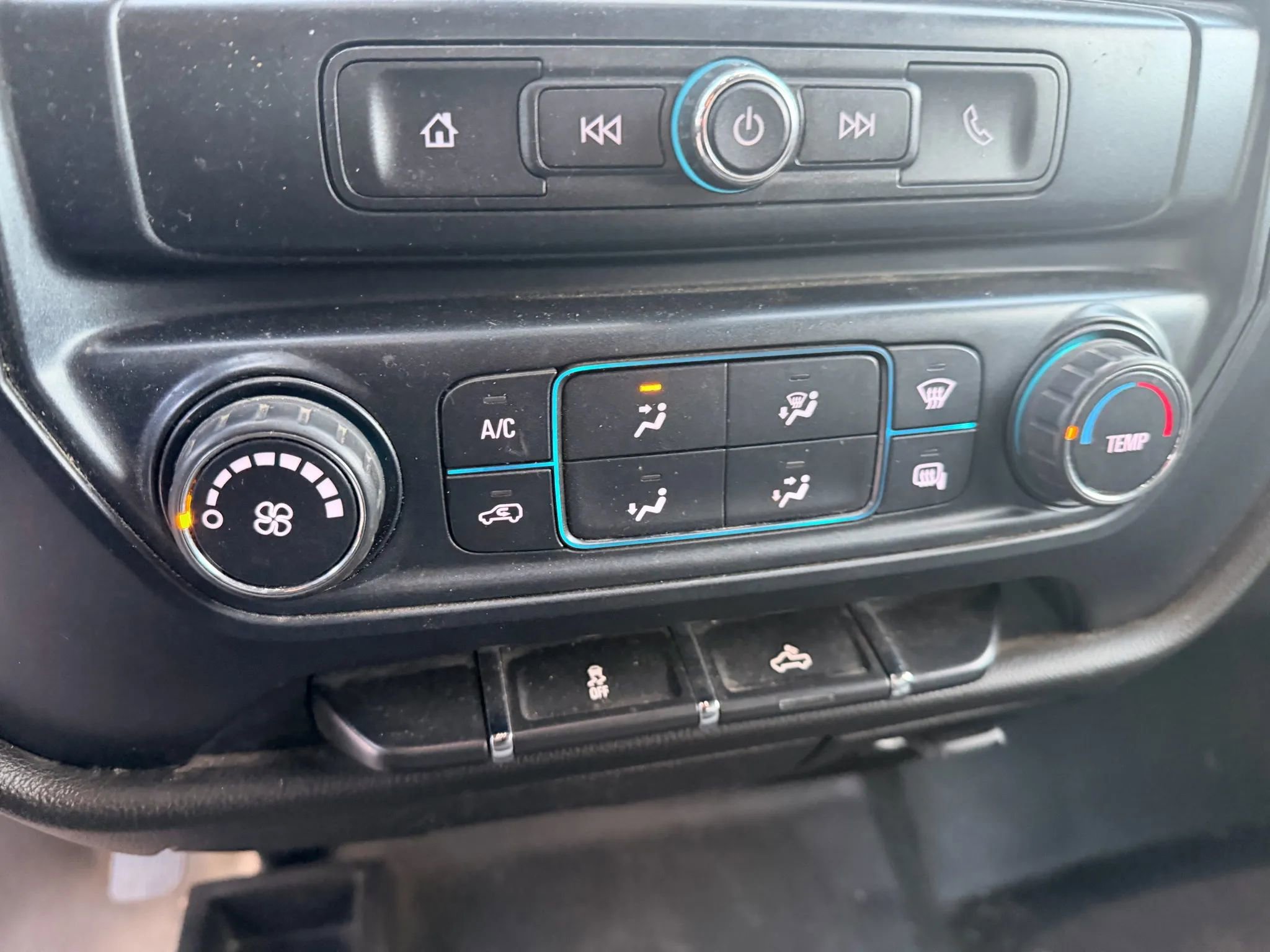 Used 2019 GMC Sierra 2500 4x4 Crew Cab image 15