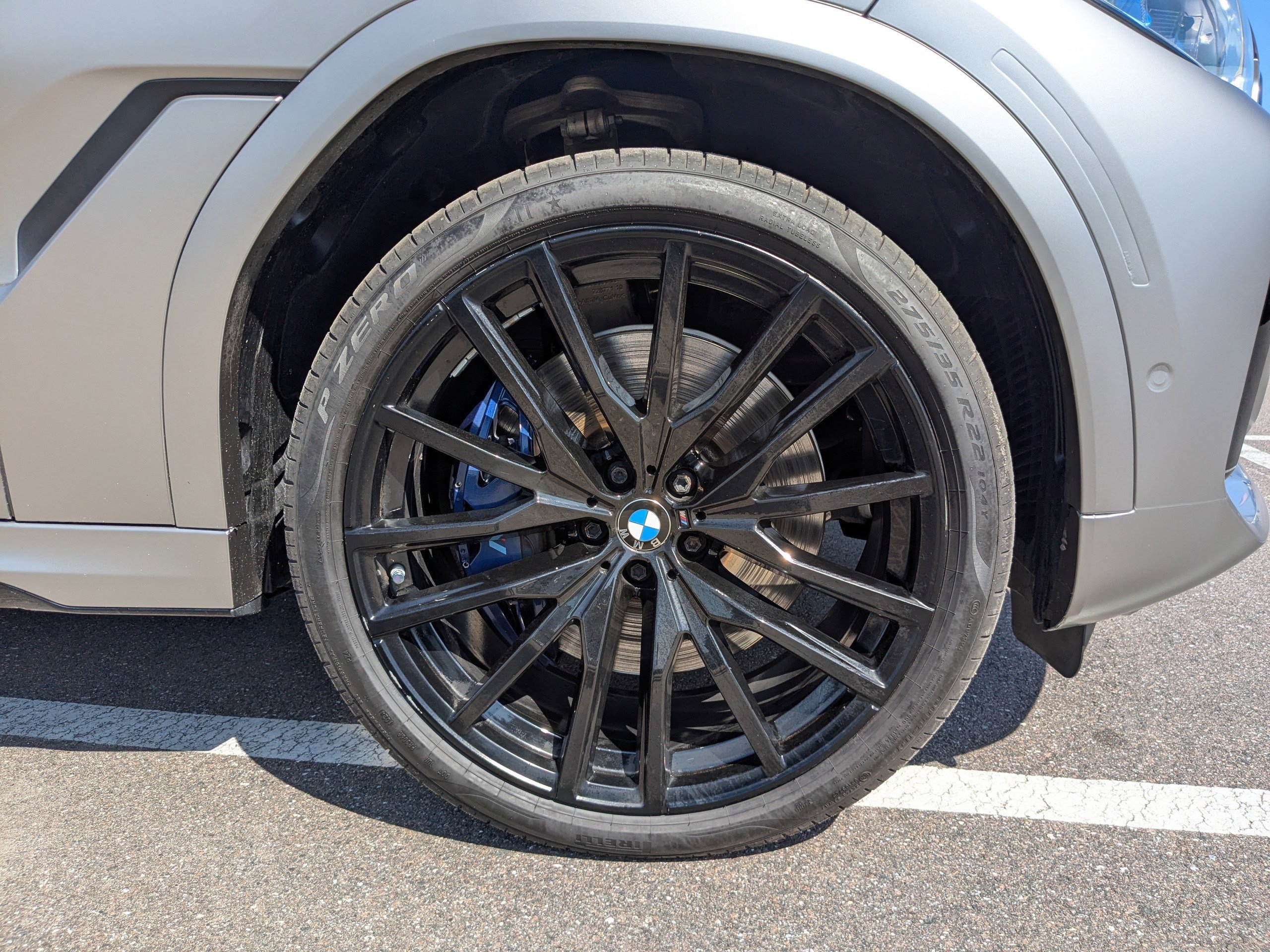Used 2020 BMW X6 M50i w/ Executive Package AWD/4WD image 10