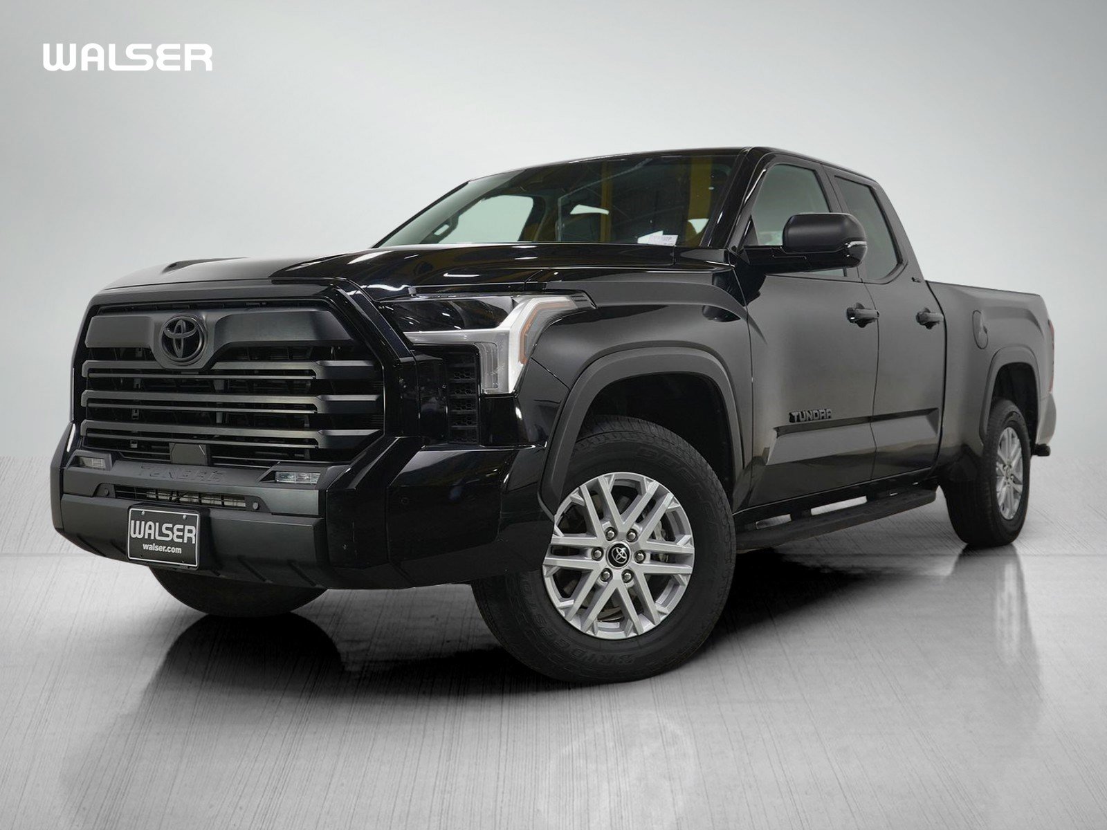 Used 2024 Toyota Tundra SR5 w/ SR5 Premium Package AWD/4WD video 1