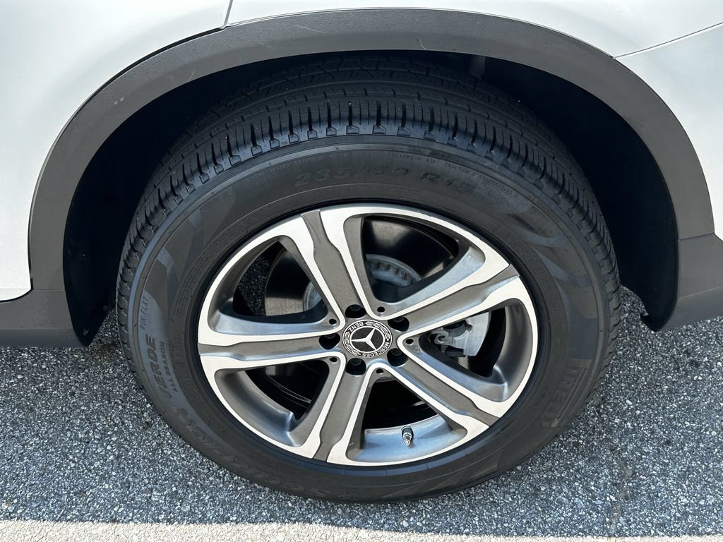 Certified 2021 Mercedes-Benz GLC 300 4MATIC image 23