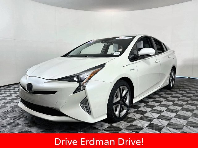 Certified 2016 Toyota Prius Four Touring FWD image 3
