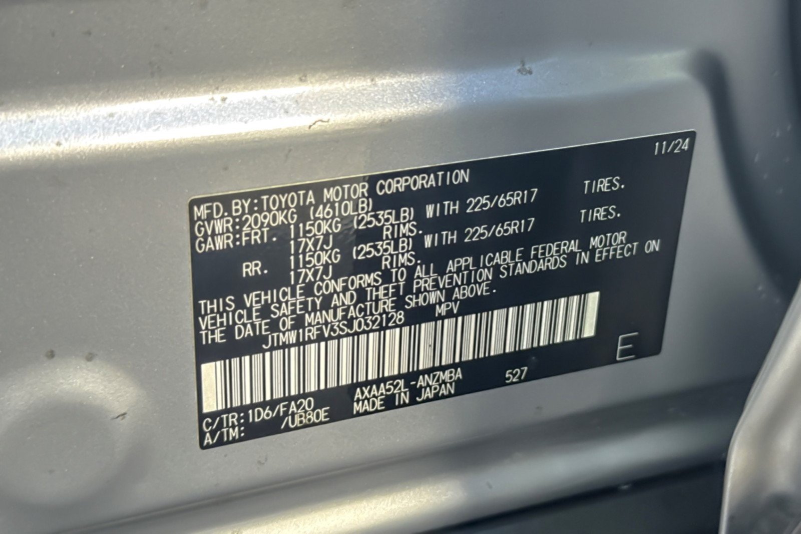 Certified 2025 Toyota RAV4 XLE FWD image 27