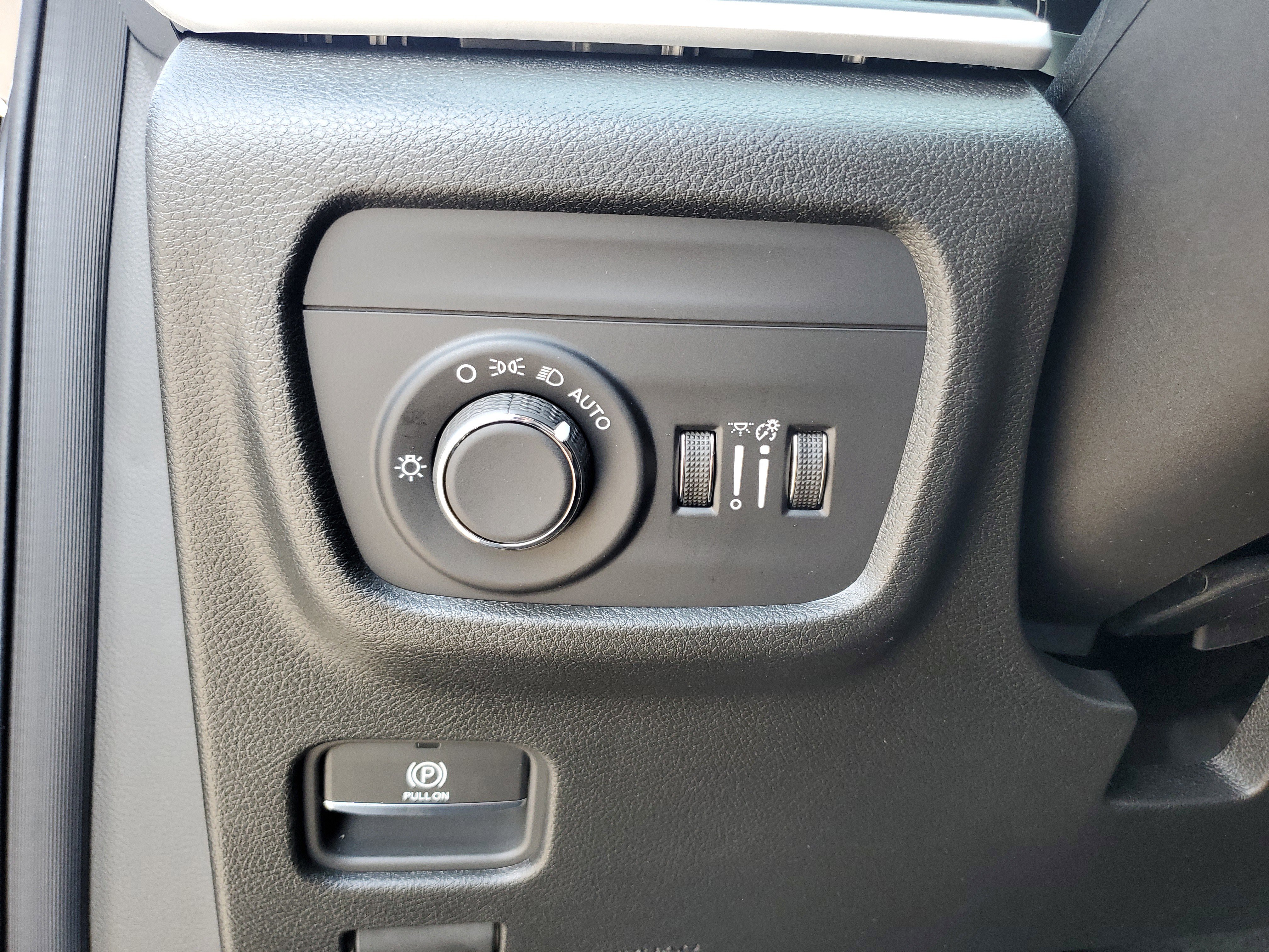 New 2025 Jeep Grand Cherokee Laredo X image 24