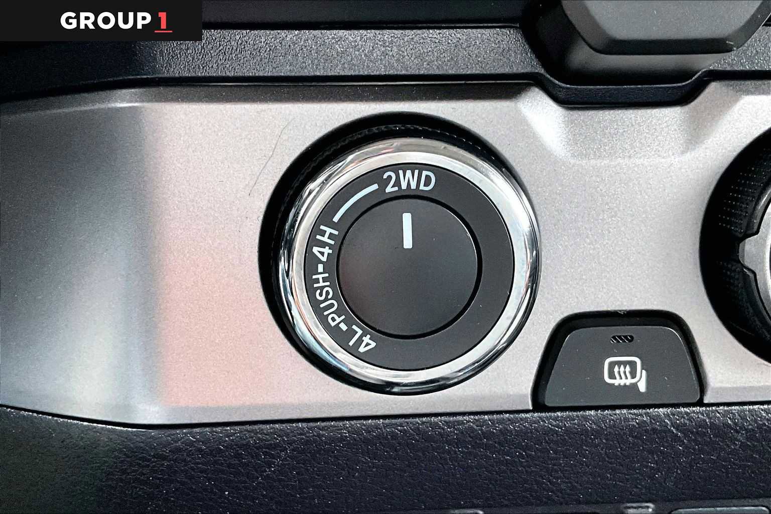 Used 2019 Toyota Tacoma SR5 AWD/4WD image 35