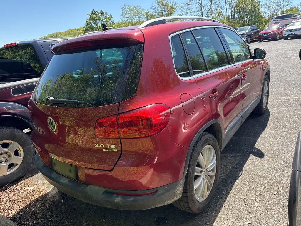 Used 2012 Volkswagen Tiguan SE AWD/4WD image 4
