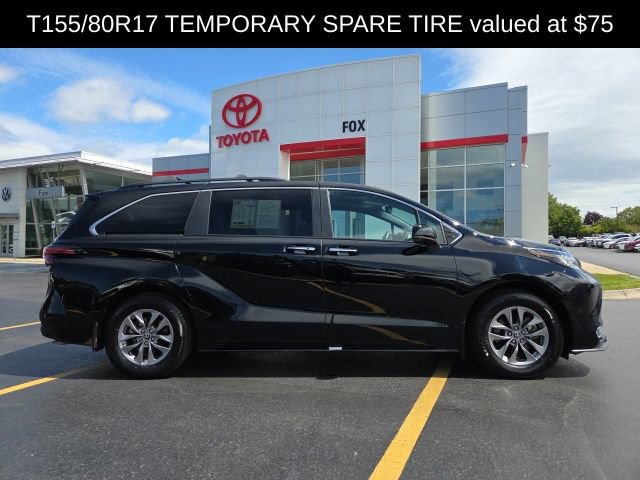 Used 2022 Toyota Sienna XLE FWD image 10