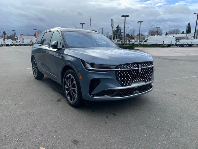 New 2026 Lincoln Nautilus Reserve image 9