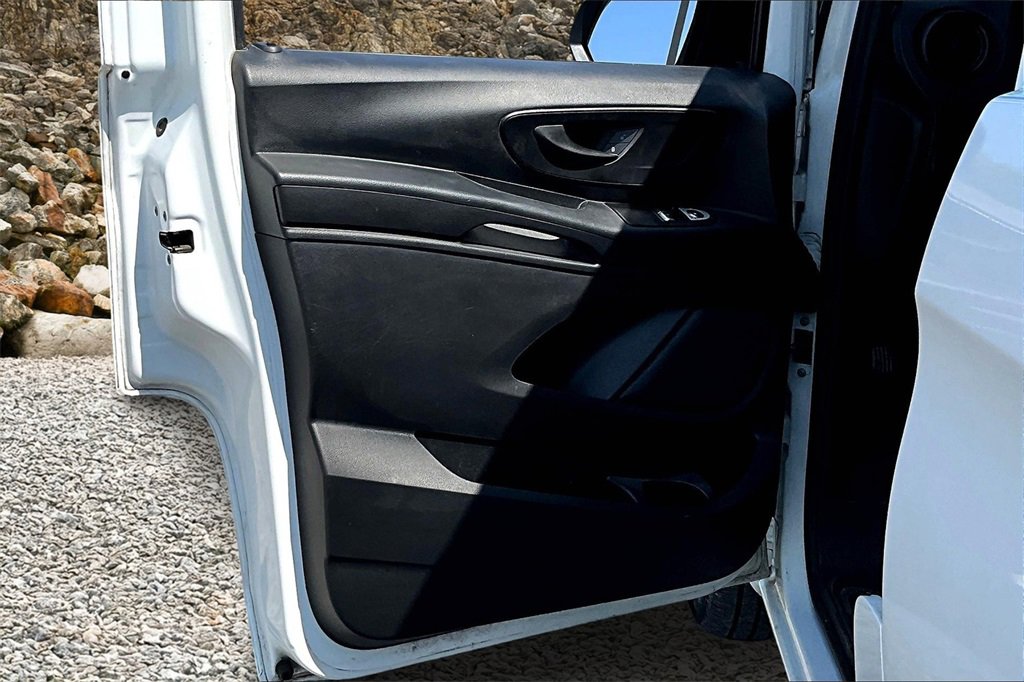 Used 2018 Mercedes-Benz Metris image 21