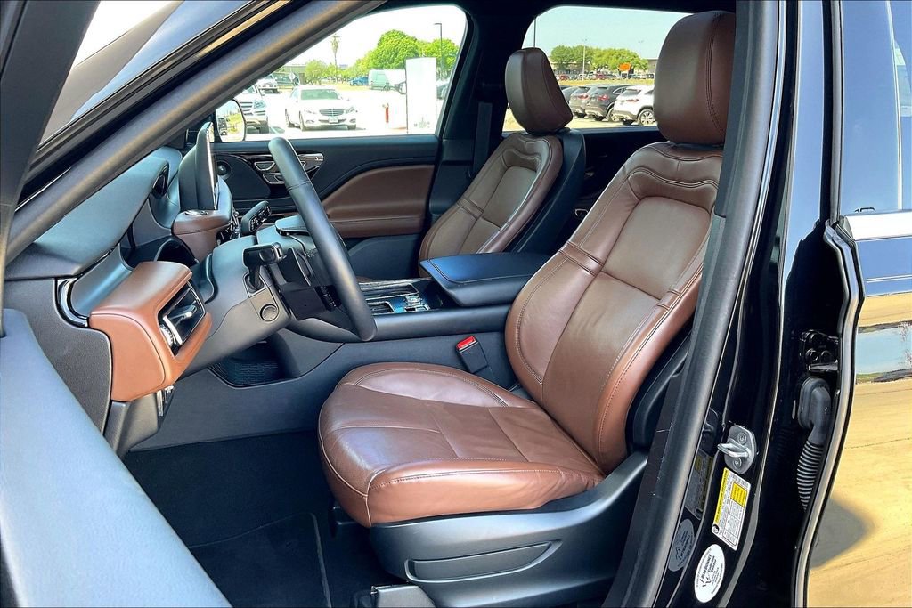 Used 2021 Lincoln Aviator Reserve w/ Elements Package Plus image 7