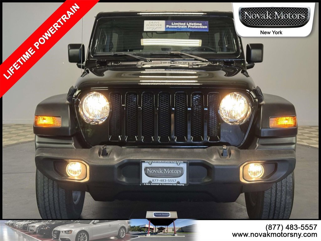 Used 2022 Jeep Wrangler Unlimited Sport S image 2