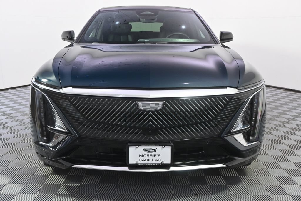 New 2026 Cadillac Lyriq Premium Luxury w/ LPO, Floor Liner Package AWD/4WD image 10