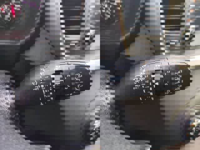 Used 2020 Kia Sorento LX image 25