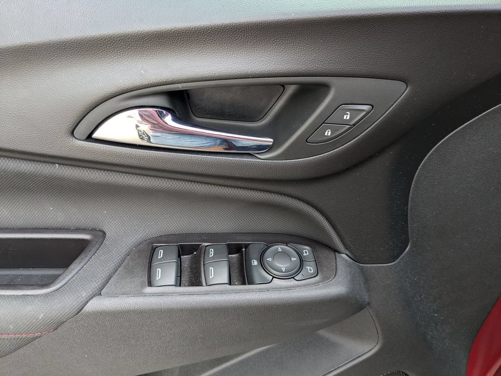 Used 2022 Chevrolet Equinox RS AWD/4WD image 24