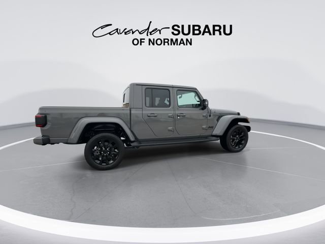 Used 2022 Jeep Gladiator Overland image 9