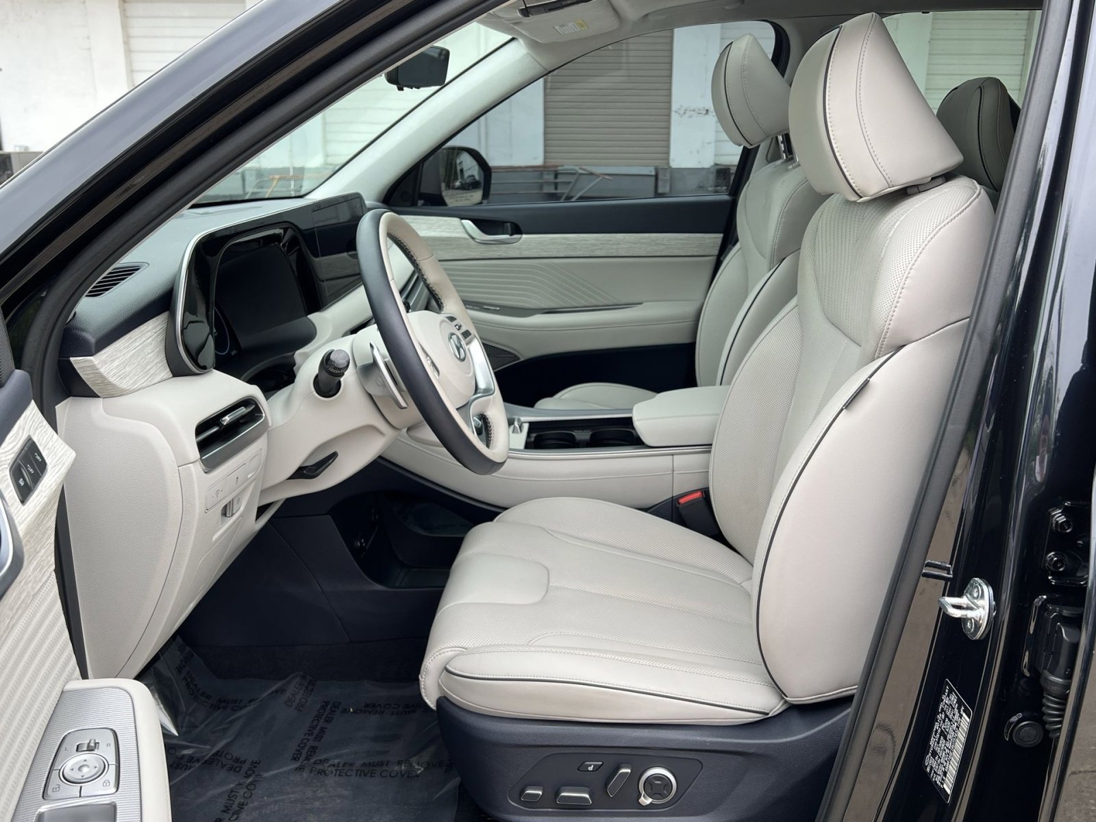 Used 2024 Hyundai Palisade Calligraphy FWD image 18
