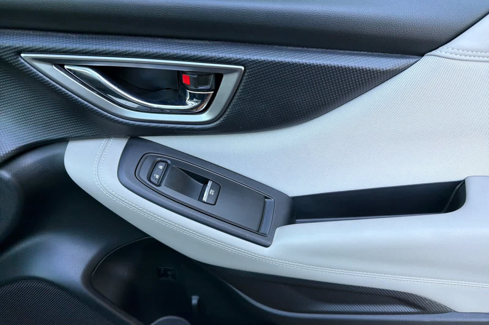 Used 2019 Subaru Forester Premium AWD/4WD image 19