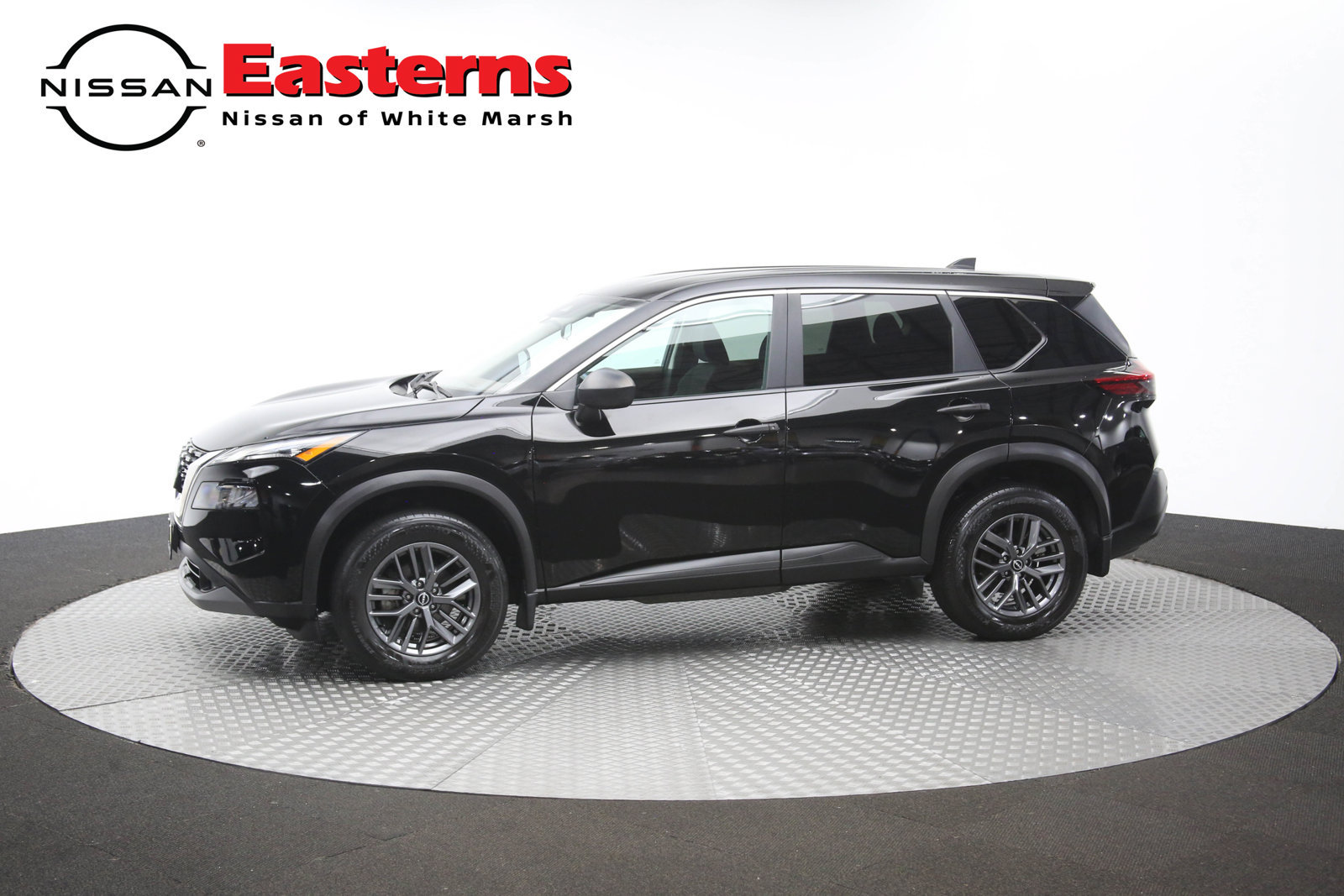 Used 2023 Nissan Rogue S AWD/4WD image 55