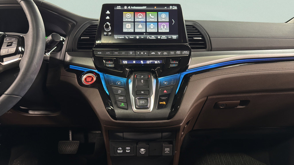 Used 2025 Honda Odyssey Touring image 38