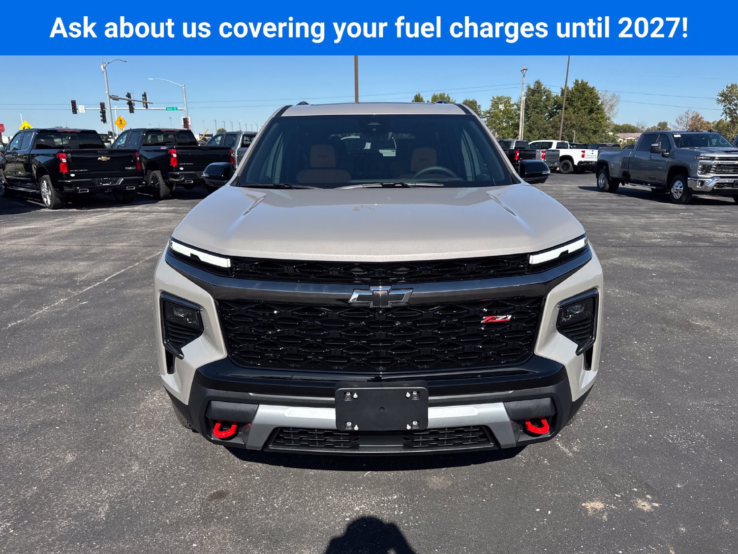 New 2027 Chevrolet Traverse Z71 w/ Driver Confidence Package AWD/4WD image 8