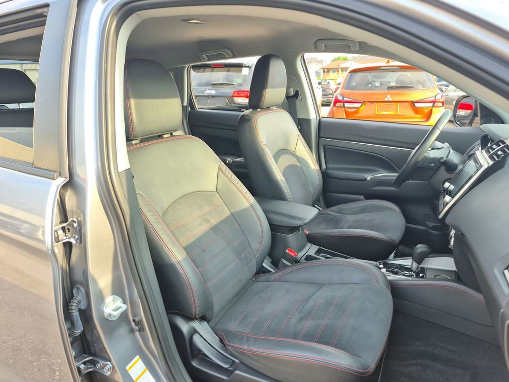 Used 2022 Mitsubishi Outlander Sport SE image 23