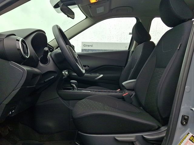 Used 2023 Nissan Kicks SV FWD image 16