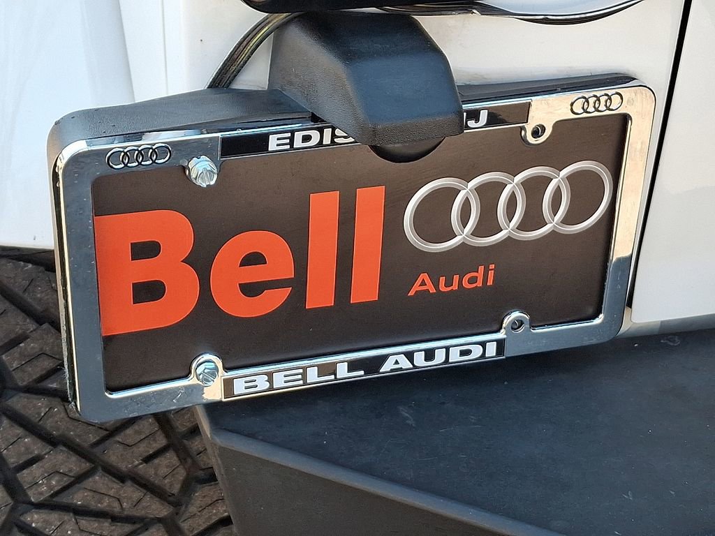 Used 2015 Jeep Wrangler Unlimited Sahara w/ Dual Top Group image 29