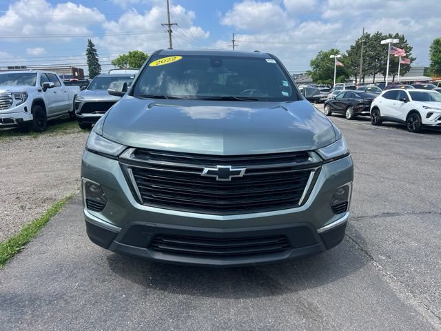 Used 2022 Chevrolet Traverse LT w/ Midnight/Sport Edition AWD/4WD image 2