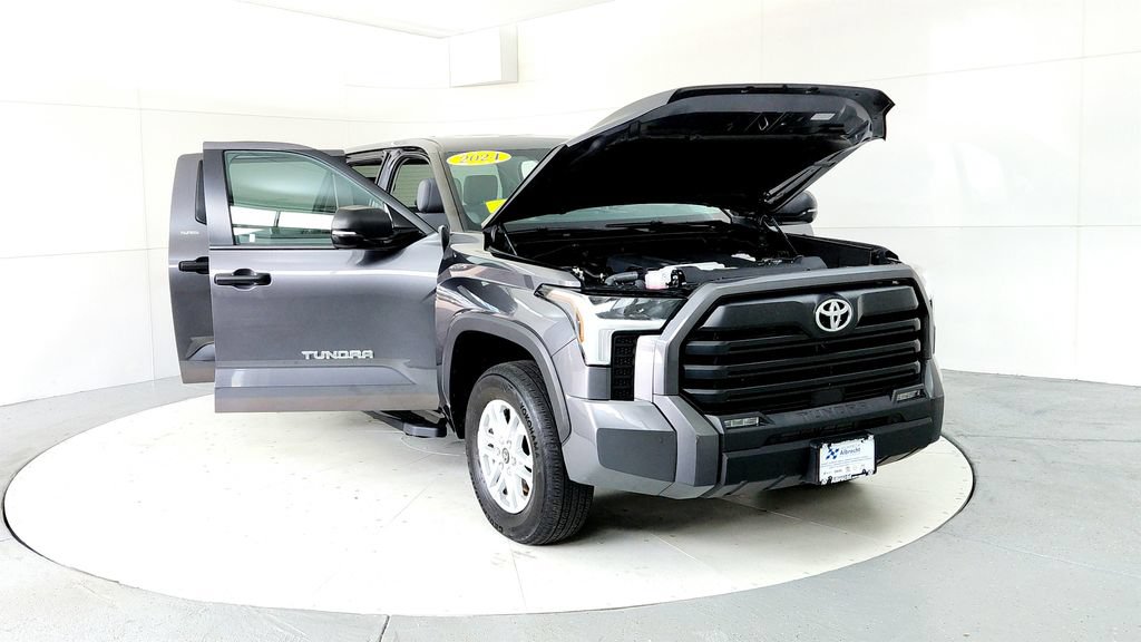 Used 2024 Toyota Tundra SR5 w/ SR5 Convenience Package AWD/4WD image 9