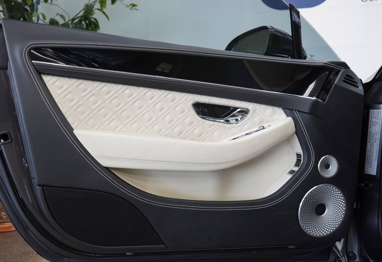 Used 2021 Bentley Continental GT AWD/4WD image 46