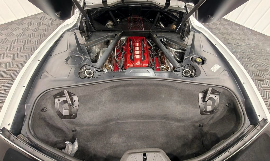 Used 2024 Chevrolet Corvette Stingray Preferred Cpe w/ Battery Protection Package RWD image 73