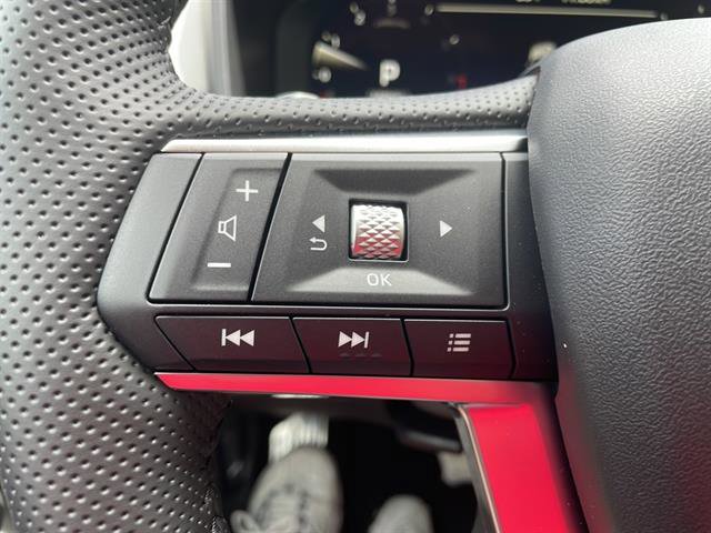 New 2025 Mitsubishi Outlander AWD image 22