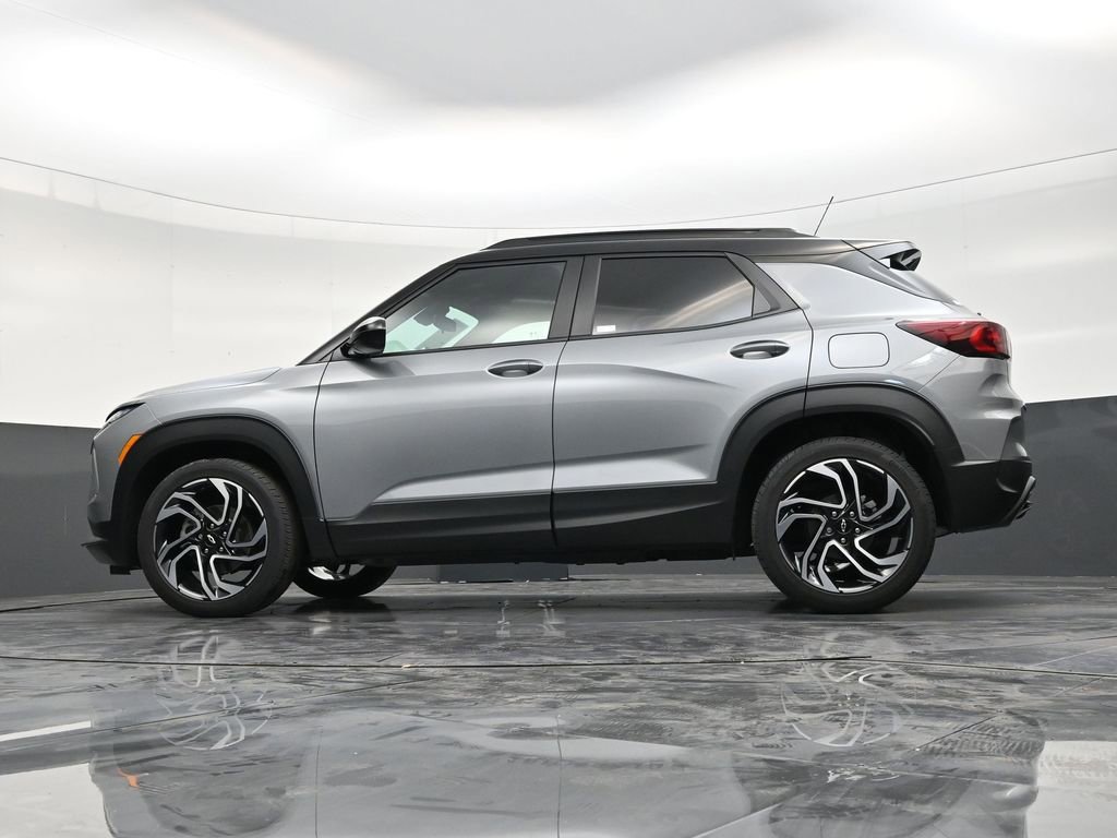 Used 2025 Chevrolet TrailBlazer RS FWD image 22