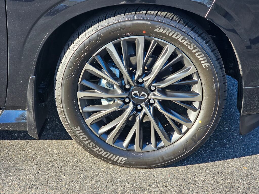 New 2026 INFINITI QX80 Autograph w/ Premium Cargo Package image 9