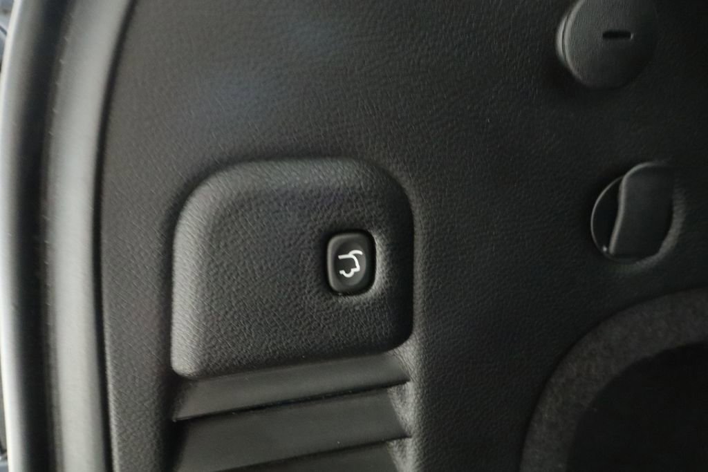 Used 2021 Jeep Grand Cherokee Trailhawk w/ Trailhawk Luxury Group image 32