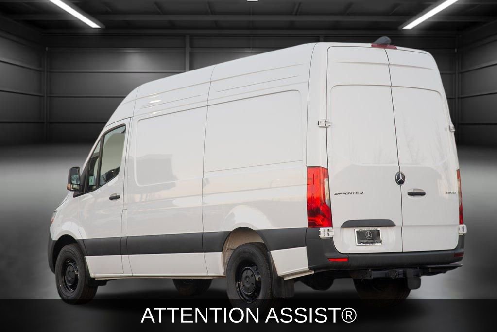 Used 2025 Mercedes-Benz Sprinter 2500 image 12