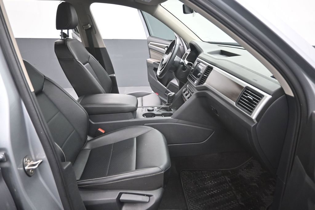 Used 2022 Volkswagen Atlas SE AWD/4WD image 16