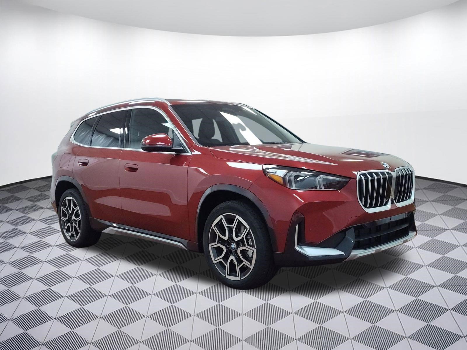 Used 2026 BMW X1 xDrive28i image 5