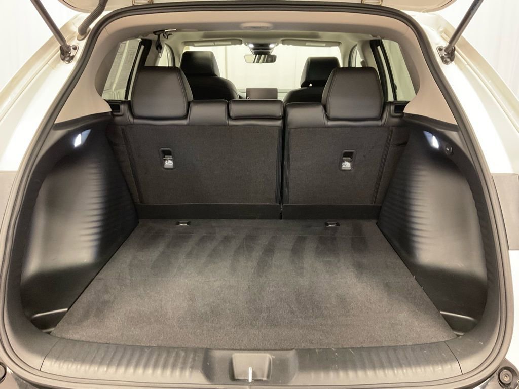 Used 2025 Honda HR-V EX-L image 9