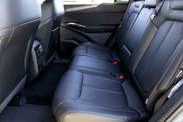 New 2026 Jeep Cherokee Overland AWD/4WD image 18