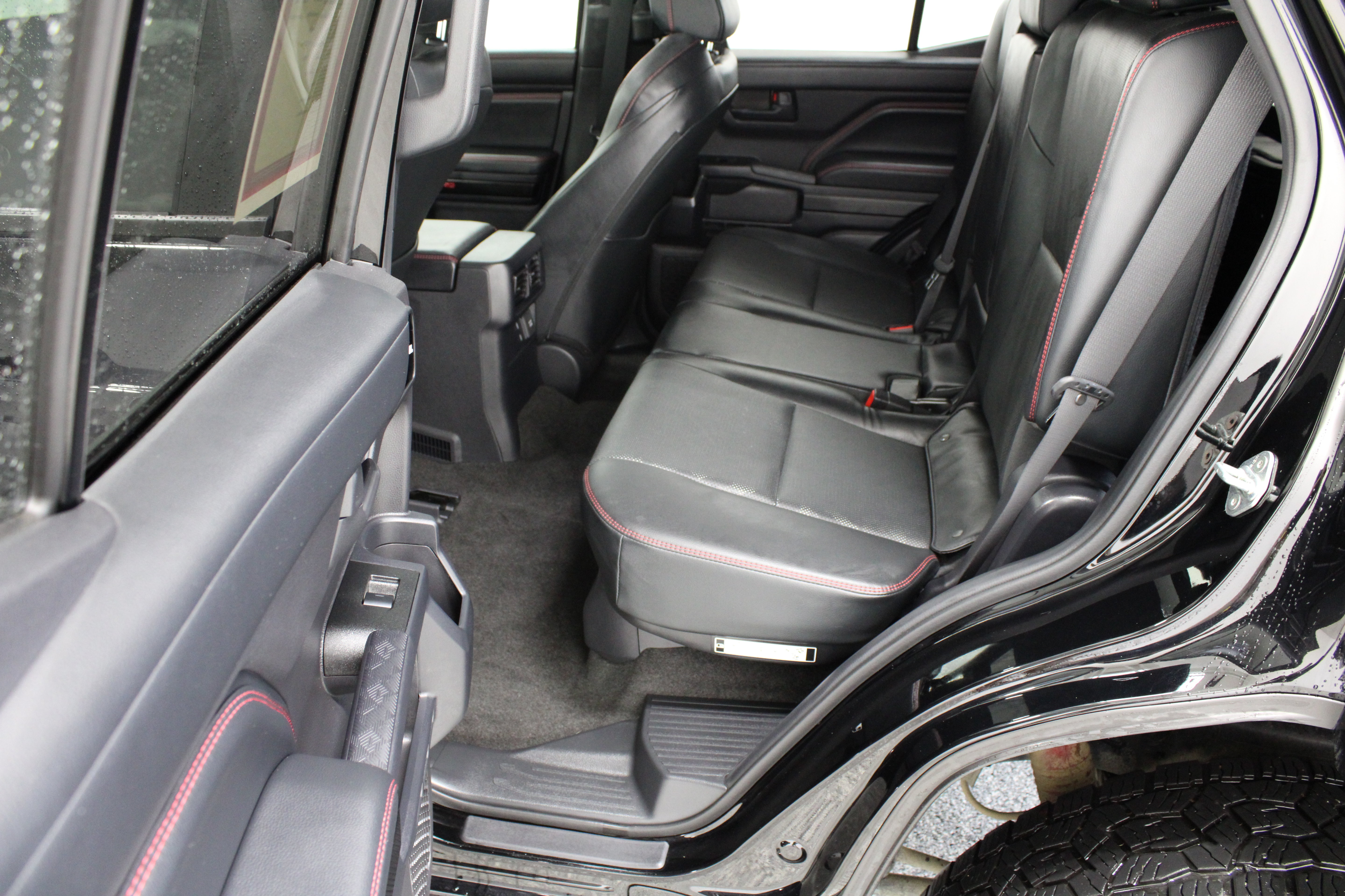 Used 2025 Toyota 4Runner TRD Pro AWD/4WD image 32