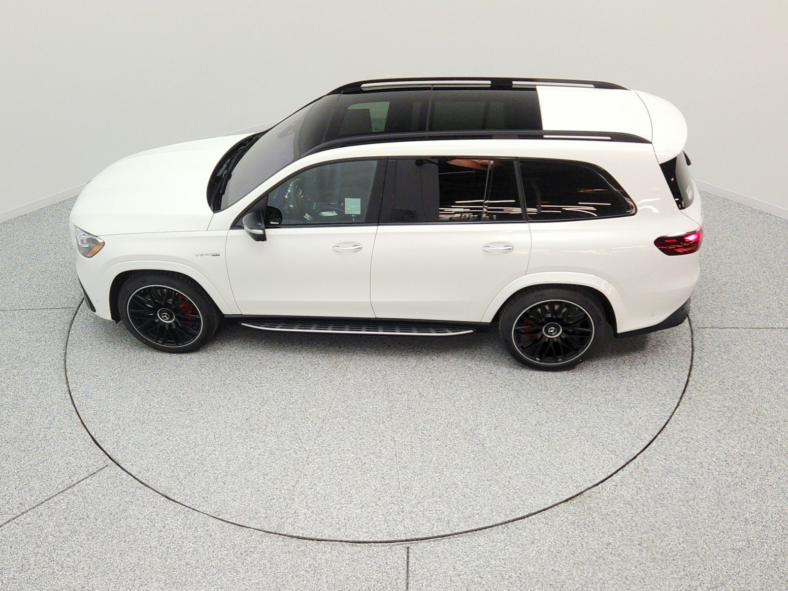 New 2026 Mercedes-Benz GLS 63 AMG 4MATIC image 23