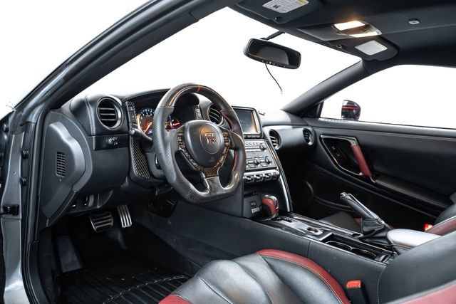 Used 2016 Nissan GT-R Black Edition AWD/4WD image 20
