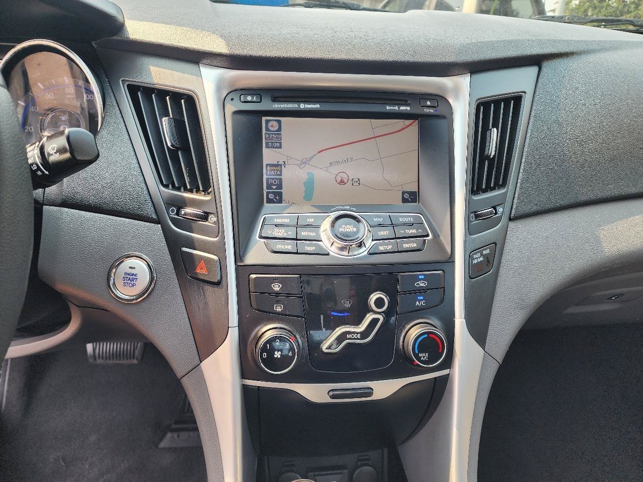 Used 2011 Hyundai Sonata SE w/ Navigation & Sunroof Pkg 4 FWD image 18