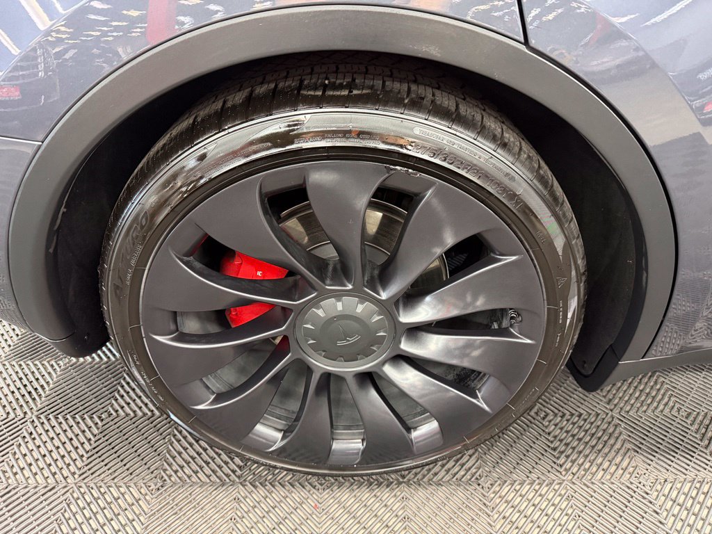 Used 2022 Tesla Model Y Performance AWD/4WD image 19