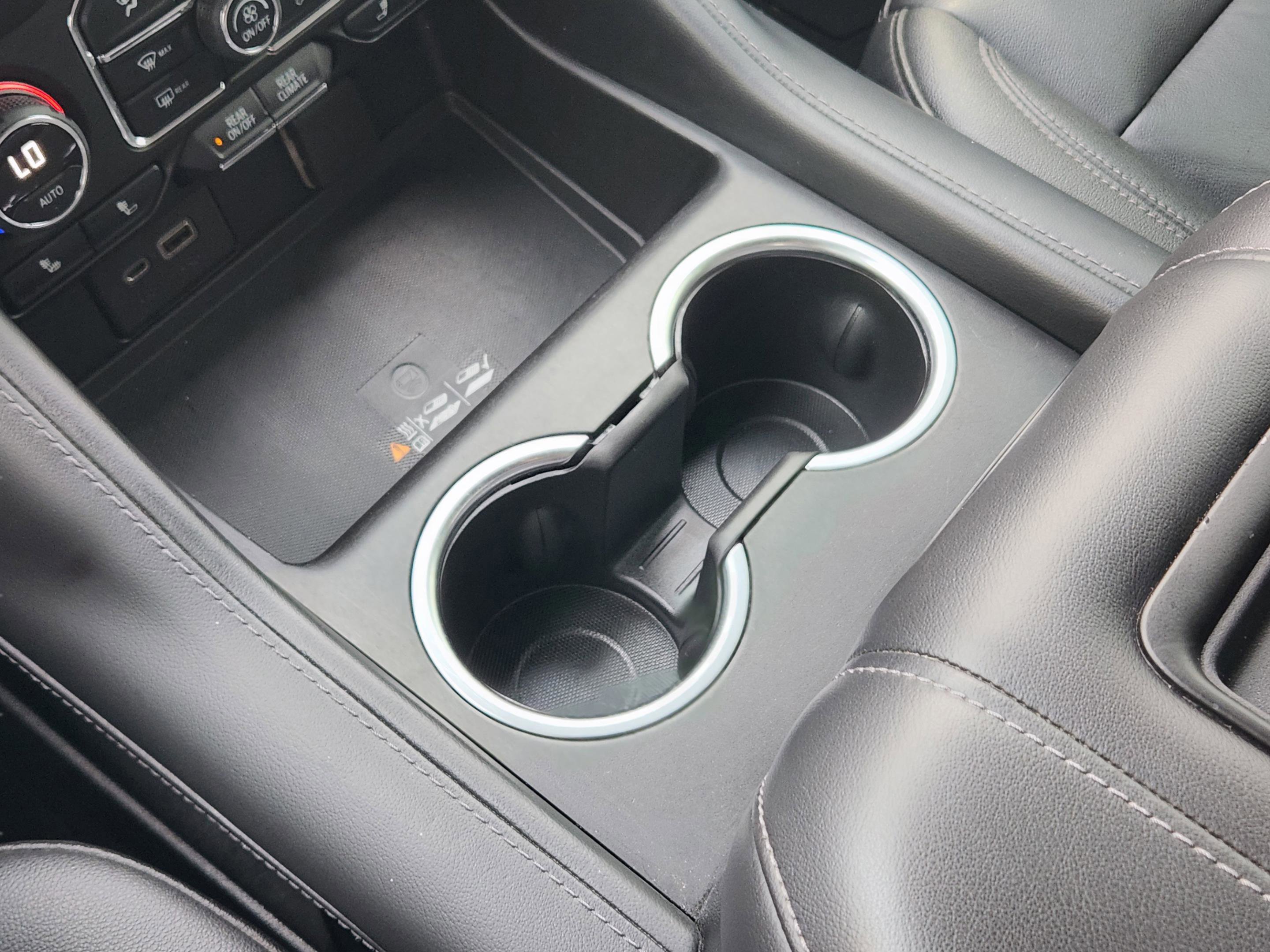 Used 2021 Chevrolet Suburban Z71 w/ Rear Media and Nav Package image 12