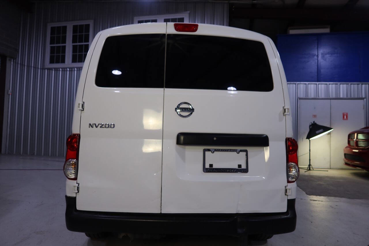 Used 2017 Nissan NV200 S w/ Back Door Glass Package FWD image 4