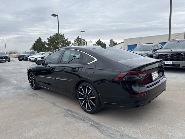 Used 2023 Honda Accord Touring image 7